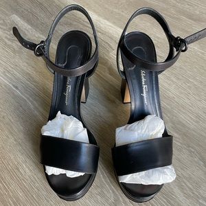Ferragamo Trento black platform sandals